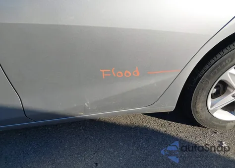 2019 Chevrolet Malibu Ls z USA, uszkodzony, nr VIN 1G1ZB5ST6KF200122